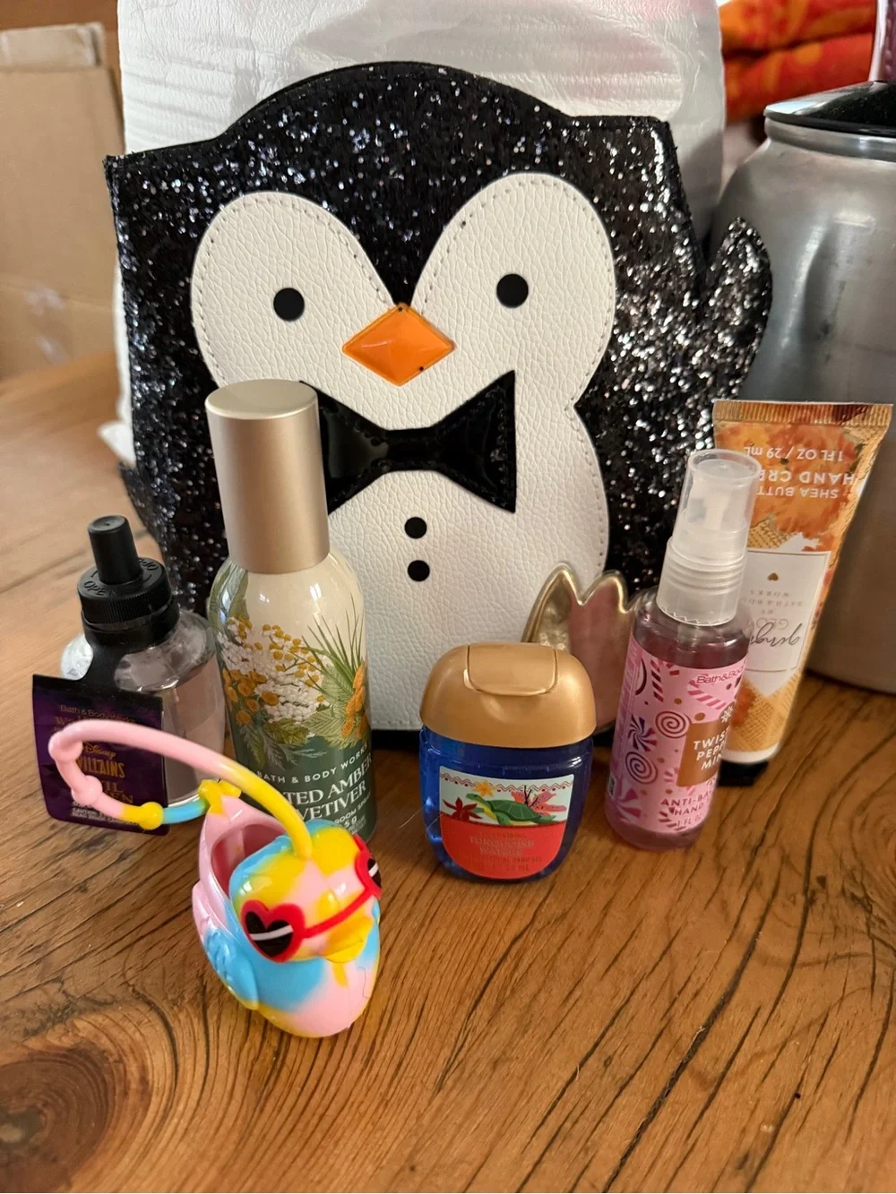BBW Holiday Glitter Penguin Small Gift Bags Patent Black NWT